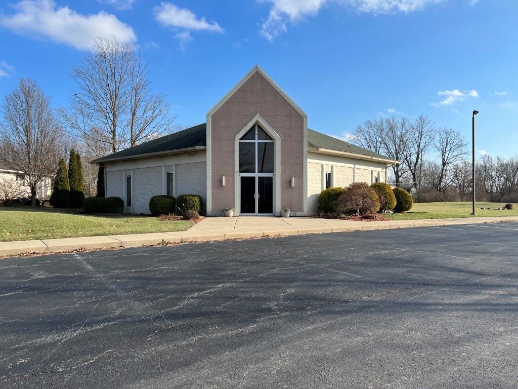 11605 Pendleton Pike., Indianapolis, In 46236. 2,060 sq. ft., 4.36 acres. Sale Price: $600,000. Sale Date: 1/2023